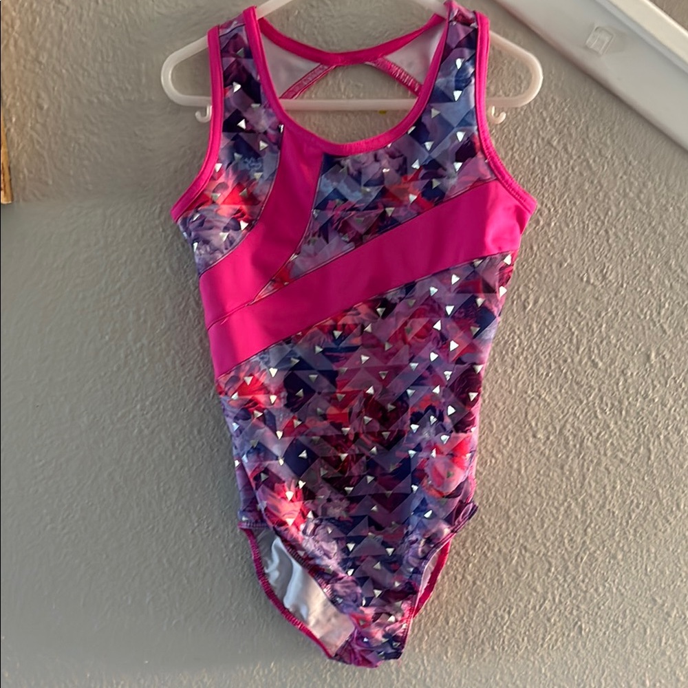 Colorful Kids gymnastics outfit